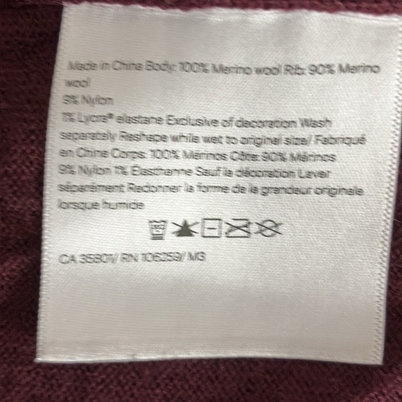 Lululemon Sit in Lotus Merino Wool Wrap II in Garnet - Size 8 - Picture 8 of 10